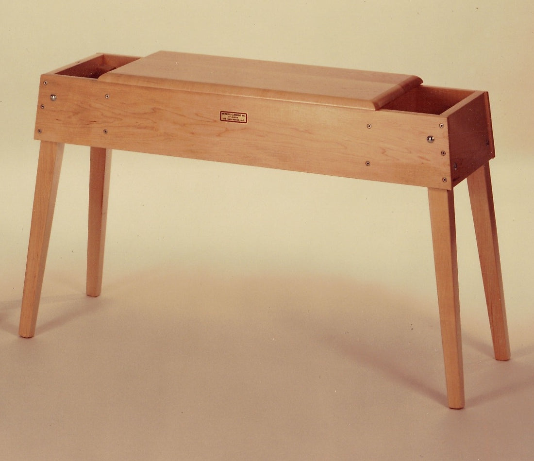 Banc coffret à bouts ouverts
